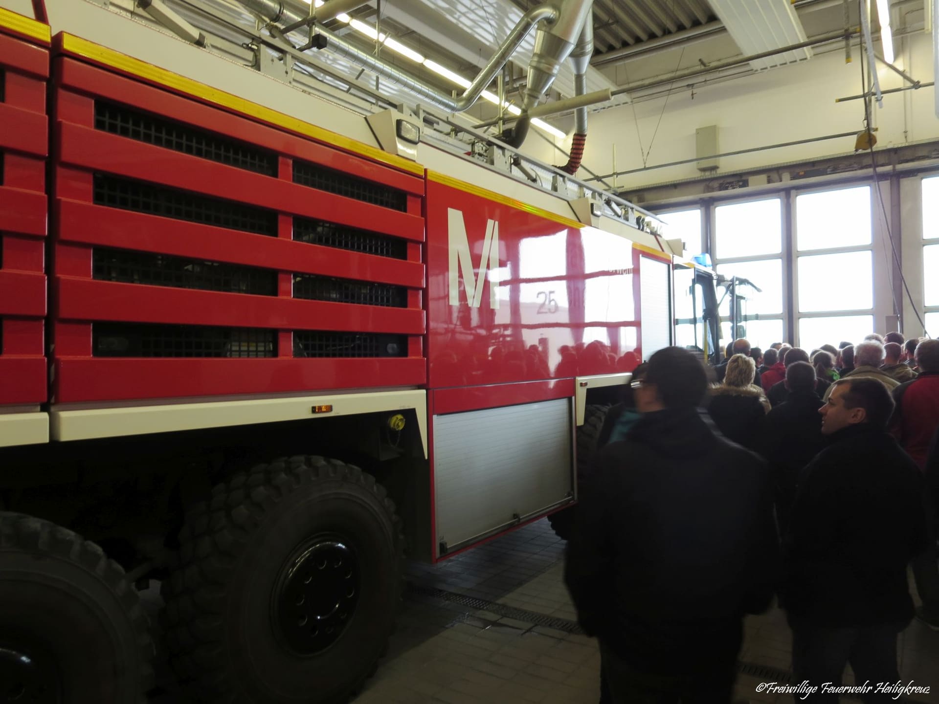 Feuerwehrausflug zur Flughafenfeuerwehr, Foto 3
