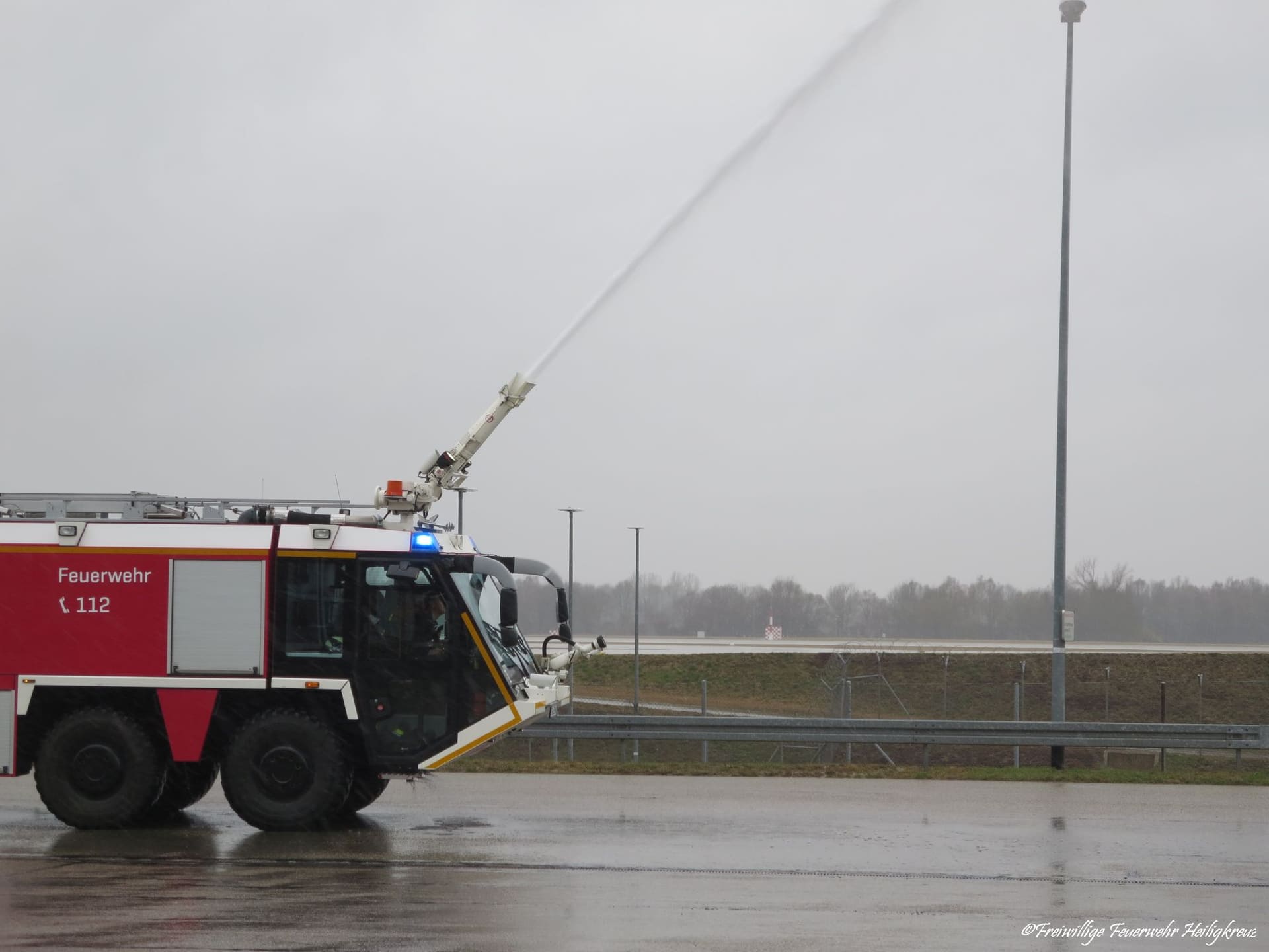 Feuerwehrausflug zur Flughafenfeuerwehr, Foto 6